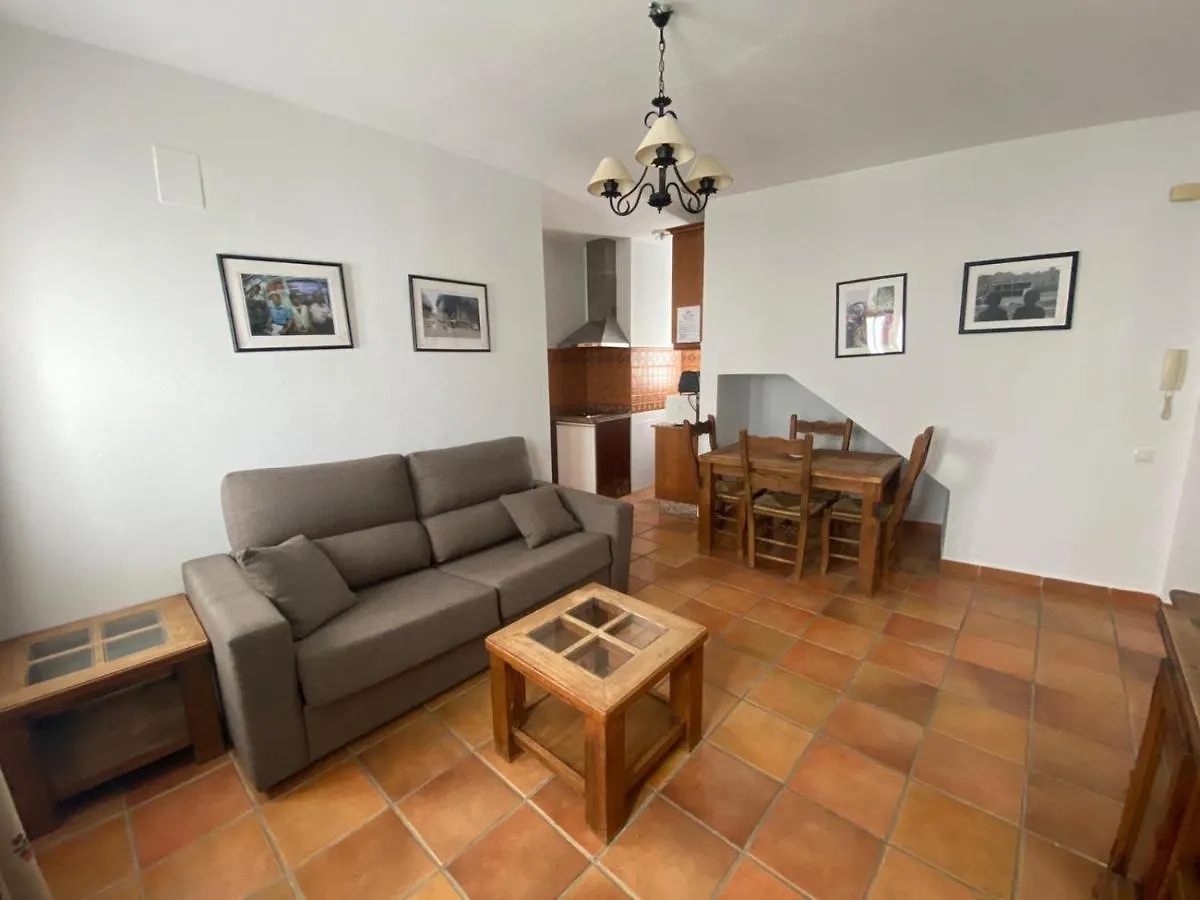 Arco - Virgen Apartamentos y Habitación Conil De La Frontera España